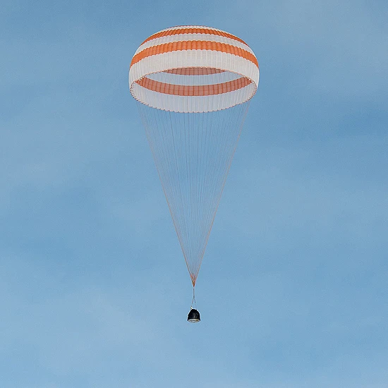 soyuz-tma-18m_nusileidimas_1