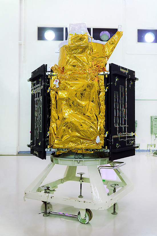 LituanicaSat-2, Cartosat-2, Nanoavionika, ISRO, PSLV-C38, Venta-1 Cartosat-2_05
