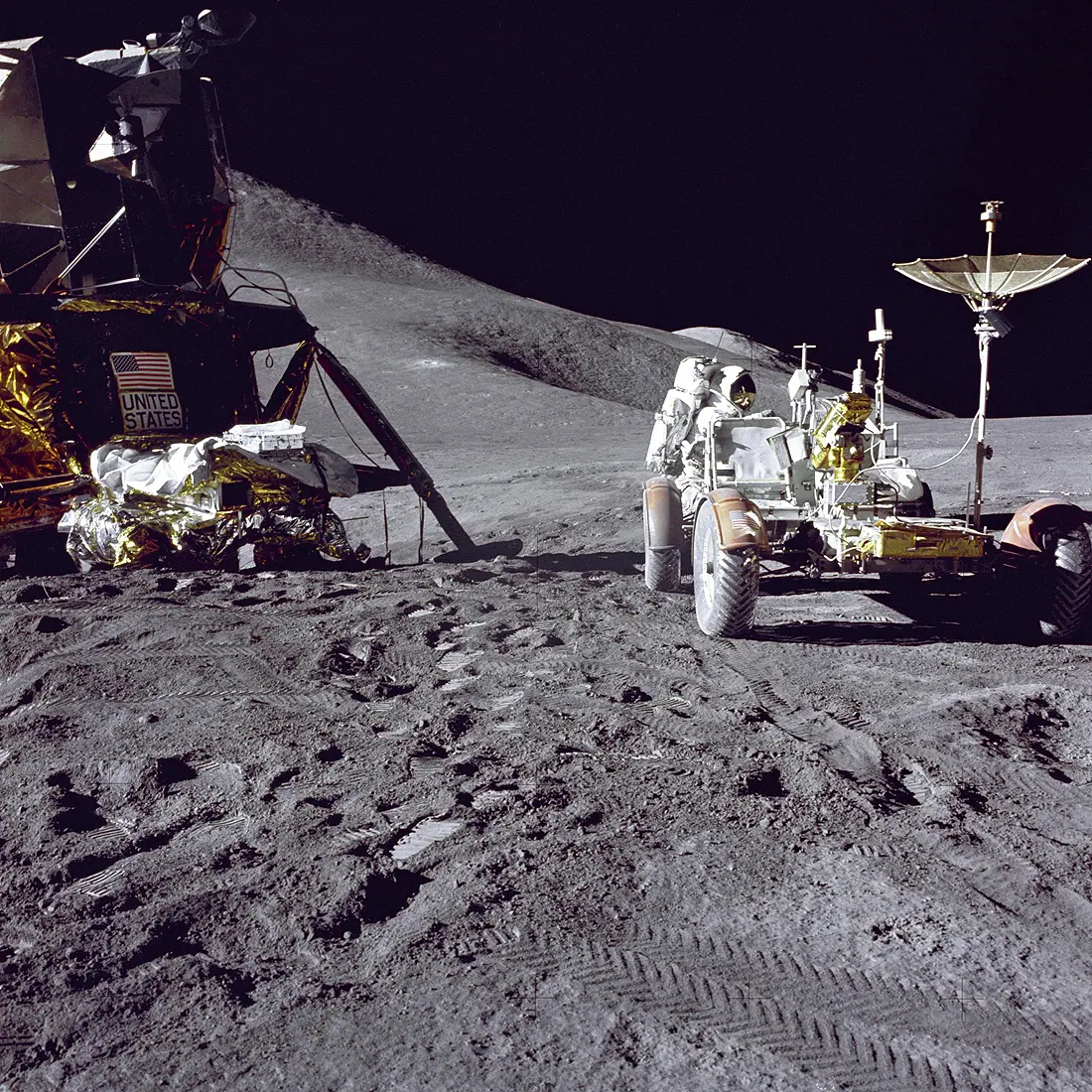 Apollo, NASA, Saturn