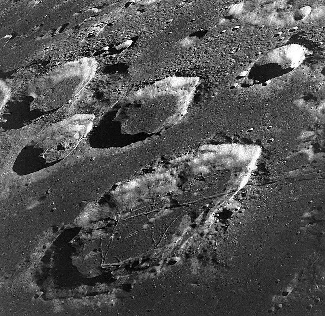 NASA Apollo 8, Moon