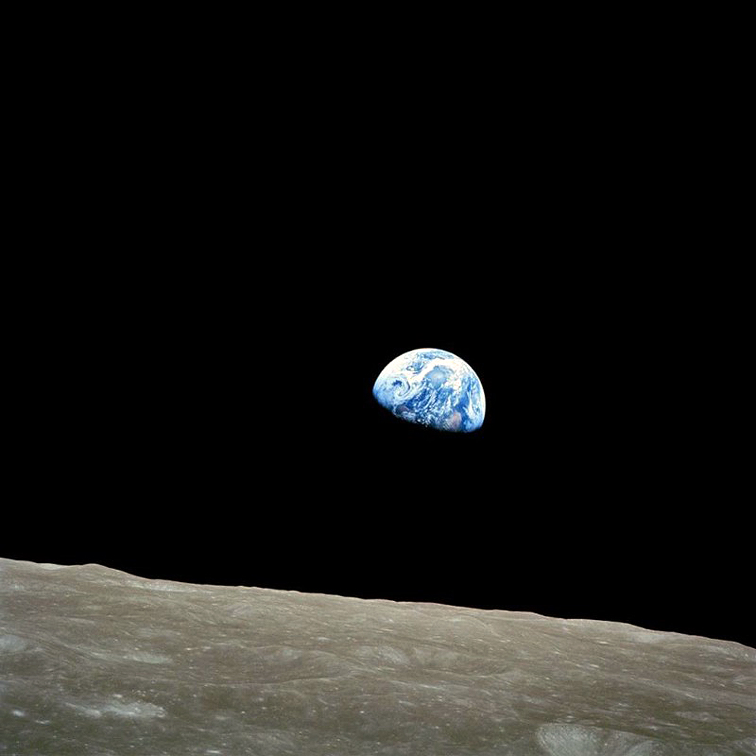 Apollo 8, Earthrise, NASA