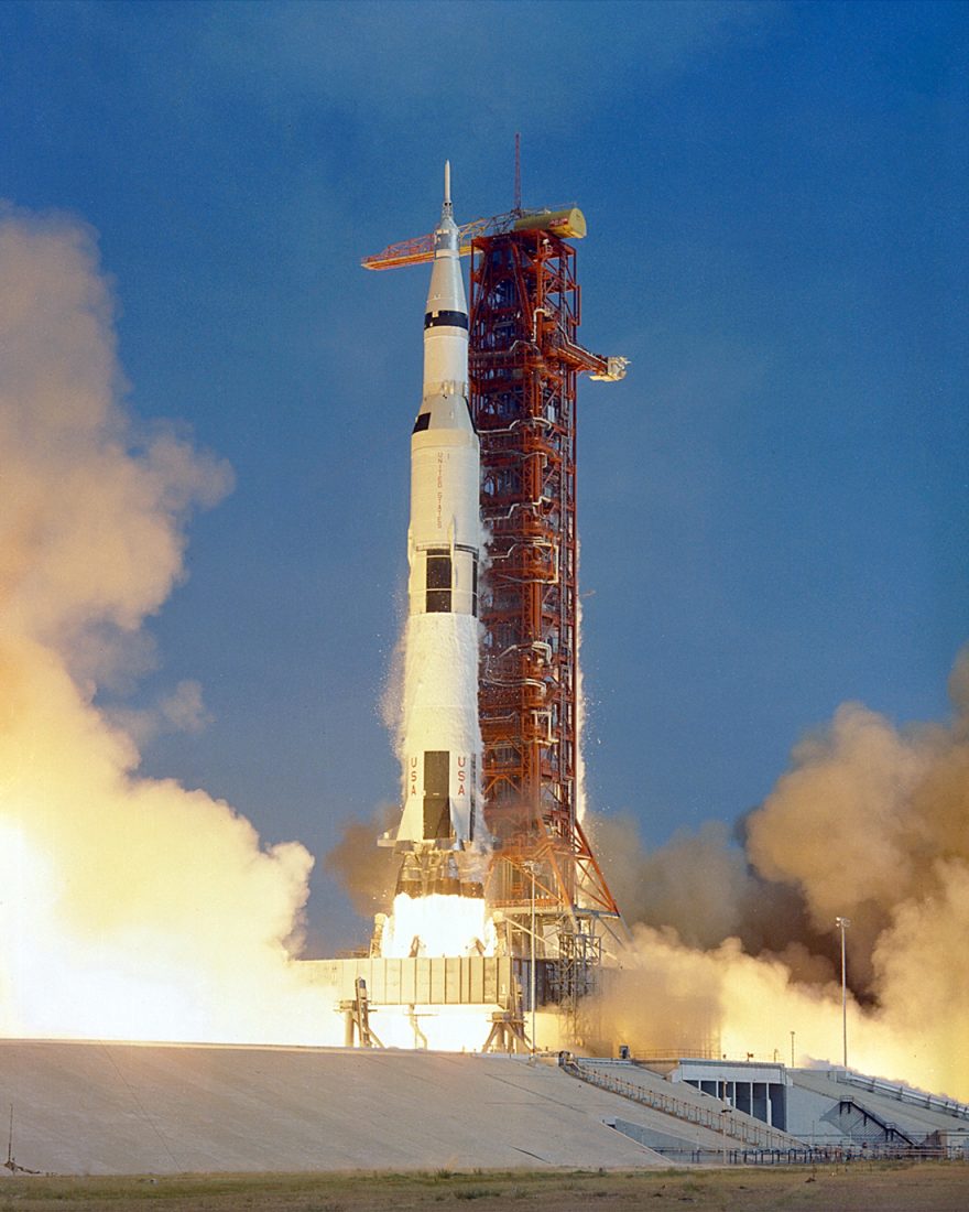 Apollo 11 start Saturrn V