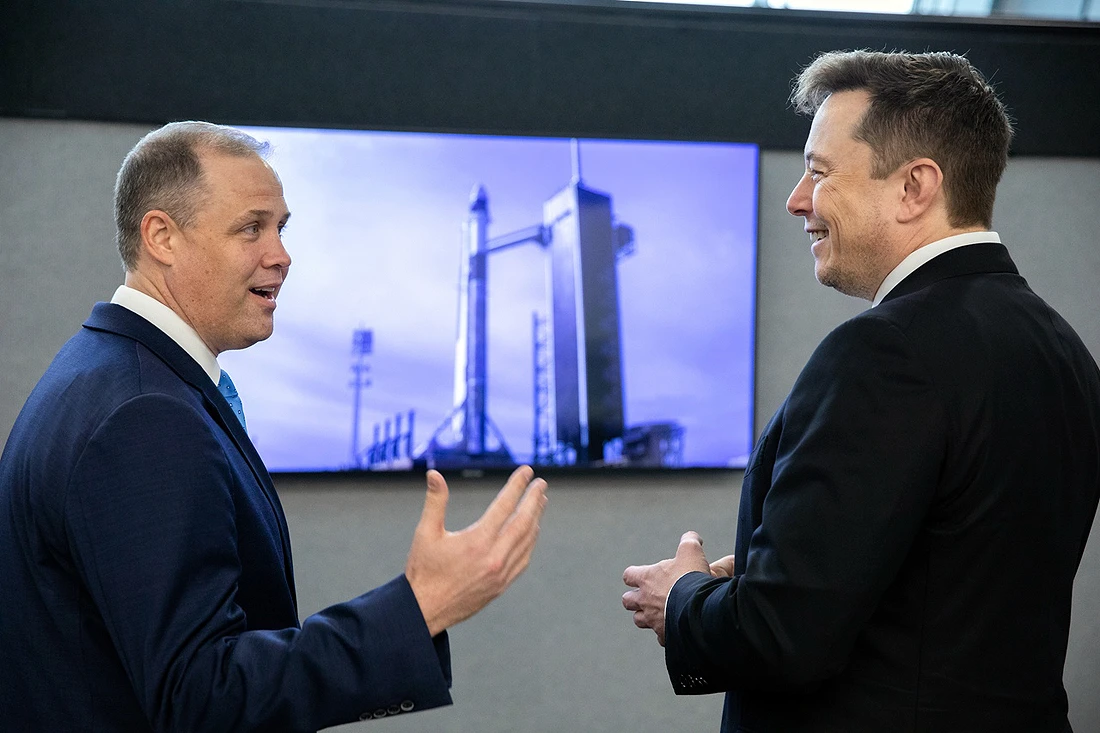 Jim Bridenstine, Elon Musk, DM-2, IFA Jim Bridenstine, Elon Musk, DM-2, IFA