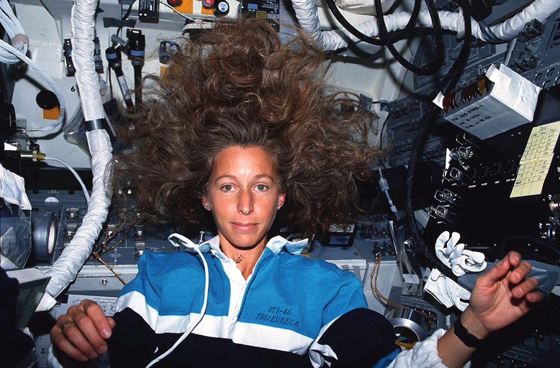 Nesvarumas, perkrovos, hairs in STS-46 mission