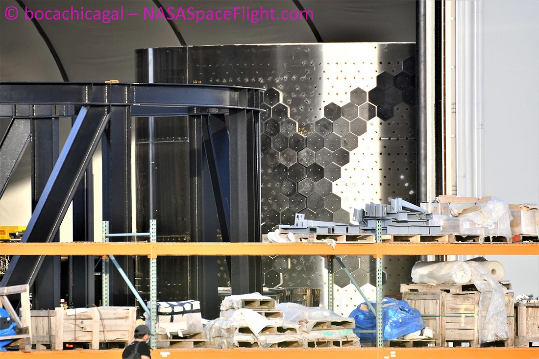 SpaceX termoplokstes SpaceX termoplokstes