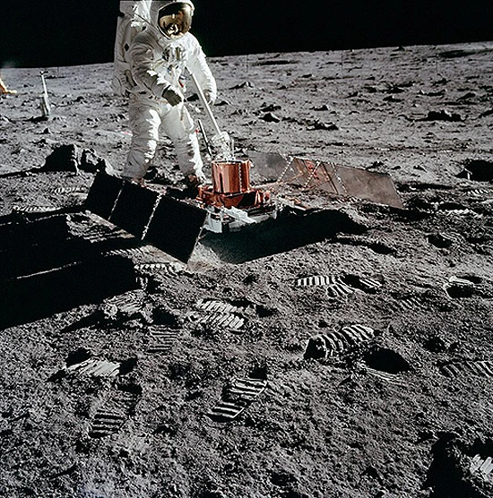NASA, Apollo, Mėnulis