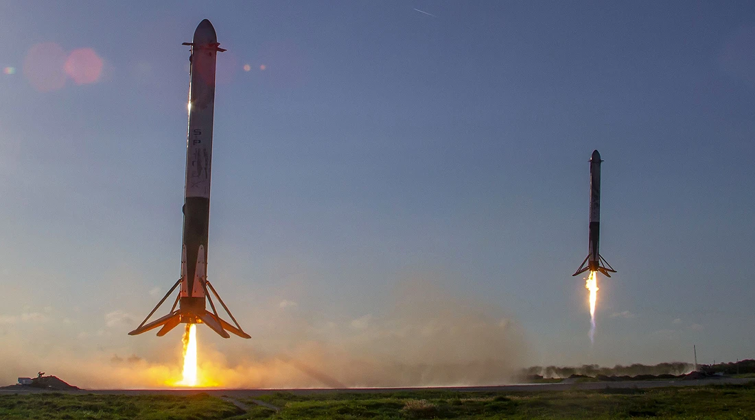 SpaceX astronautika Falcon 9 landing SpaceX astronautika Falcon 9 landing