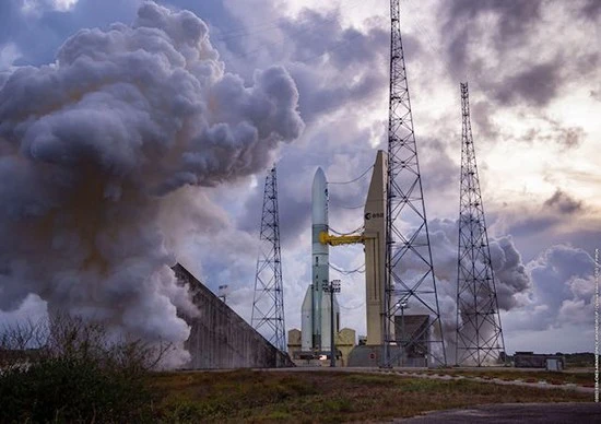 Ariane-6 virselis